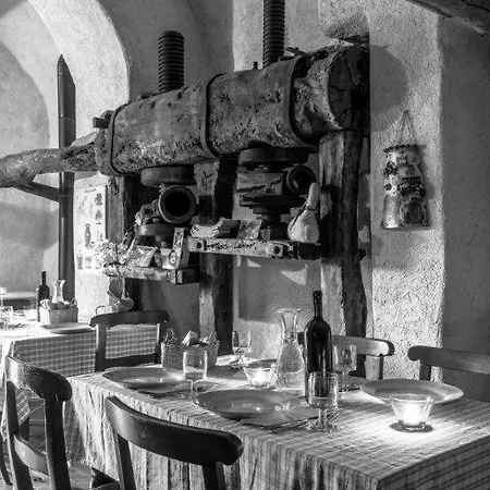Agriturismo La Selva Финале Лигуре